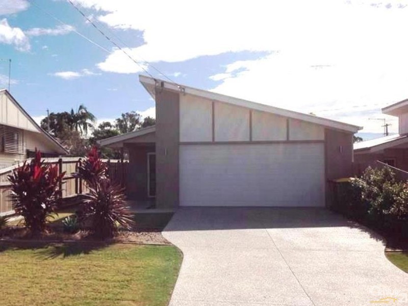 11 Coralie Avenue, Wynnum QLD 4178