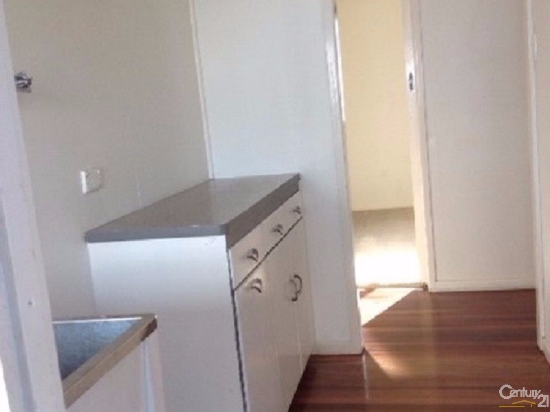 319 Upper Esplanade, Manly QLD 4179