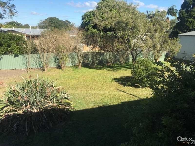 30 Montrose Parade, Wynnum QLD 4178