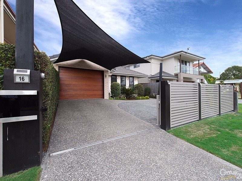 16 Tulip Street, Wynnum QLD 4178