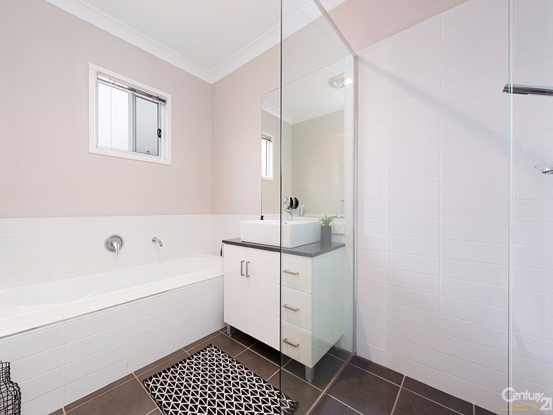 21a Ingleston Street, Wynnum West QLD 4178