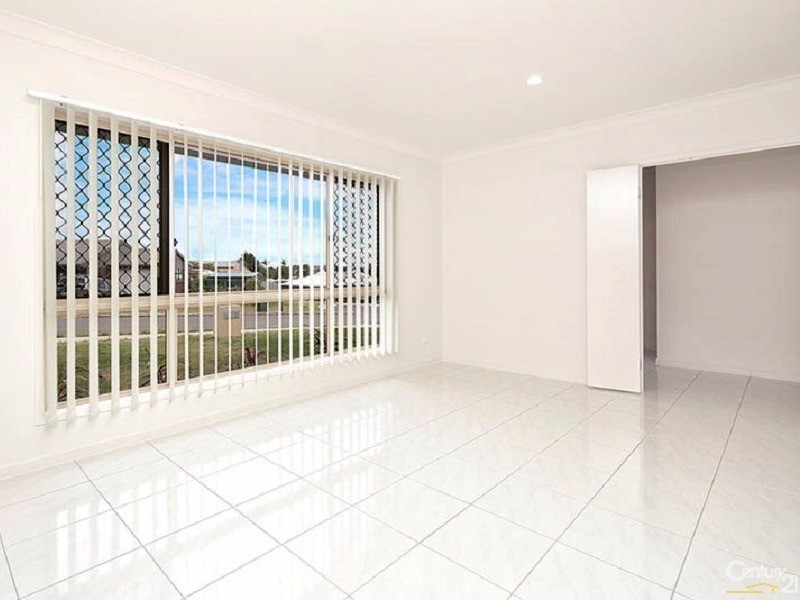 3 Radford Road, Manly West QLD 4179
