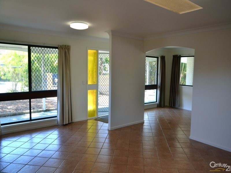 23 Gateway Street, Wynnum QLD 4178