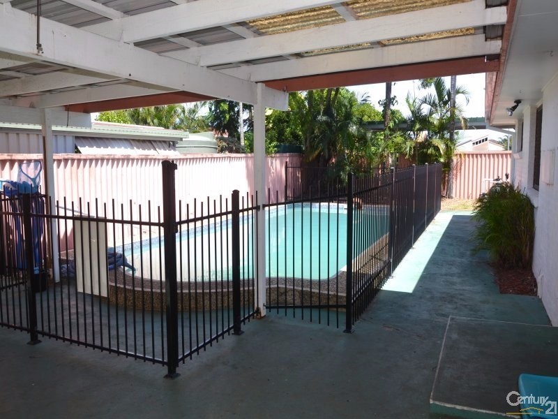 23 Gateway Street, Wynnum QLD 4178