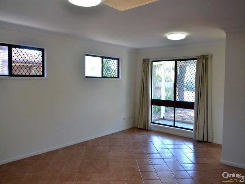 23 Gateway Street, Wynnum QLD 4178