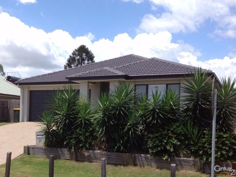 31 Foxwood Circuit, Wakerley QLD 4154