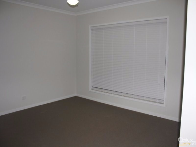 31 Foxwood Circuit, Wakerley QLD 4154