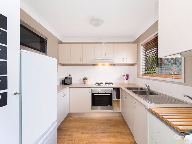 35 Irene Street, Wynnum QLD 4178