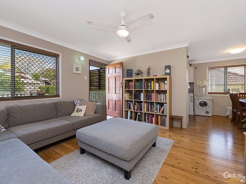 35 Irene Street, Wynnum QLD 4178