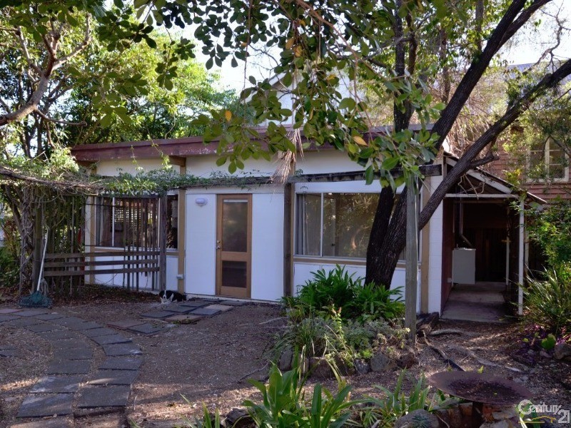 61a Whites Road, Manly West QLD 4179