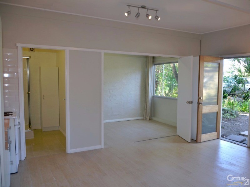 61a Whites Road, Manly West QLD 4179