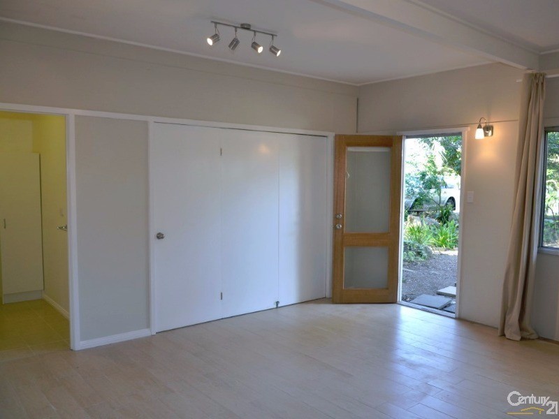61a Whites Road, Manly West QLD 4179