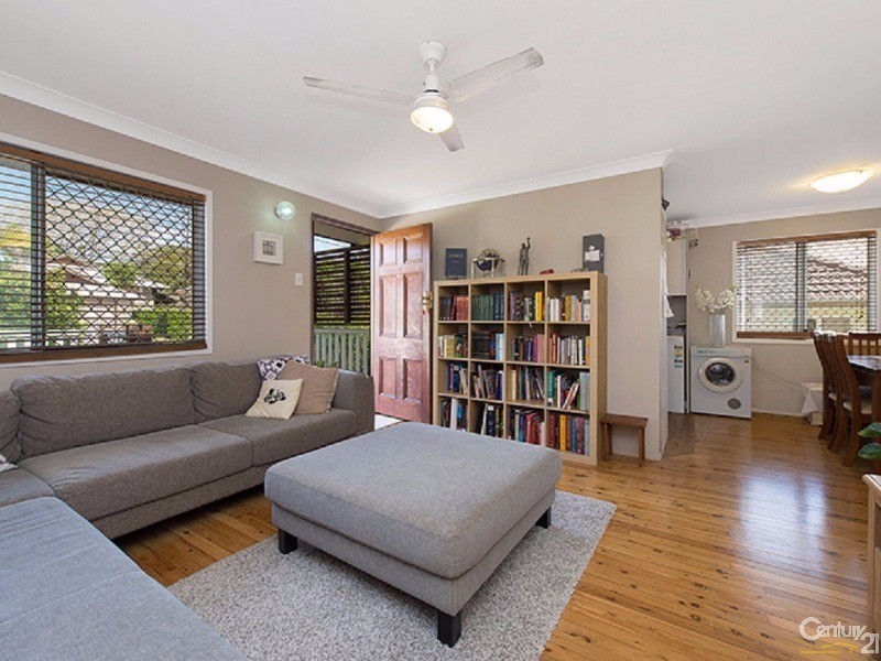 35 Irene Street, Wynnum QLD 4178