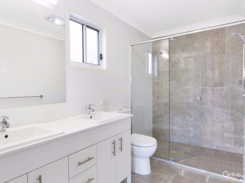 16 Bainbridge Street, Ormiston QLD 4160