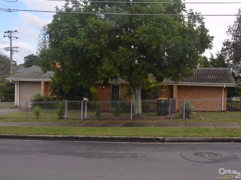 3 Alex Street, Wynnum West QLD 4178