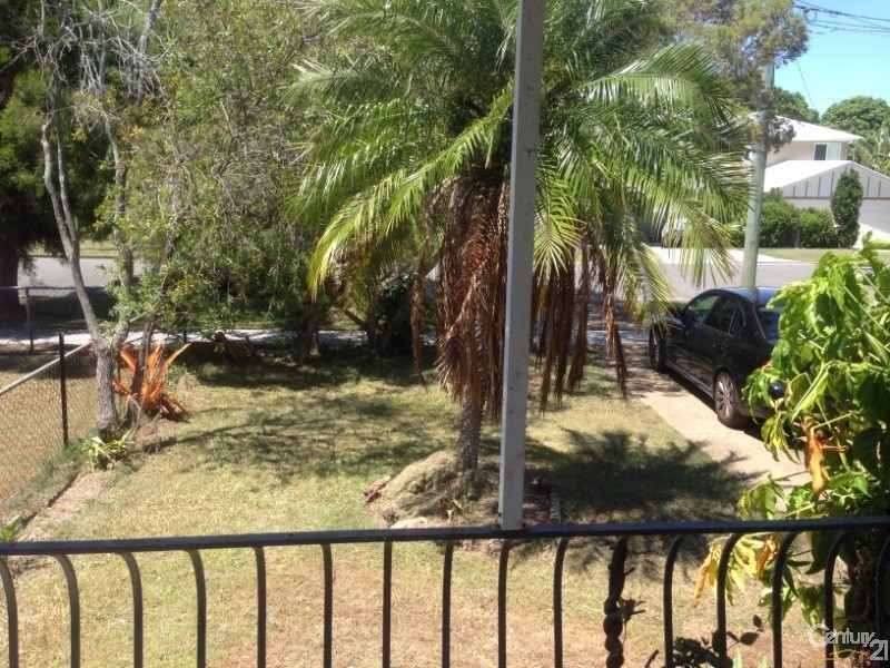 25 Daniel Street, Lota QLD 4179