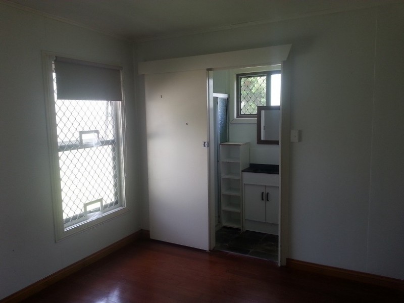 137 Blackwood Road, Manly West QLD 4179