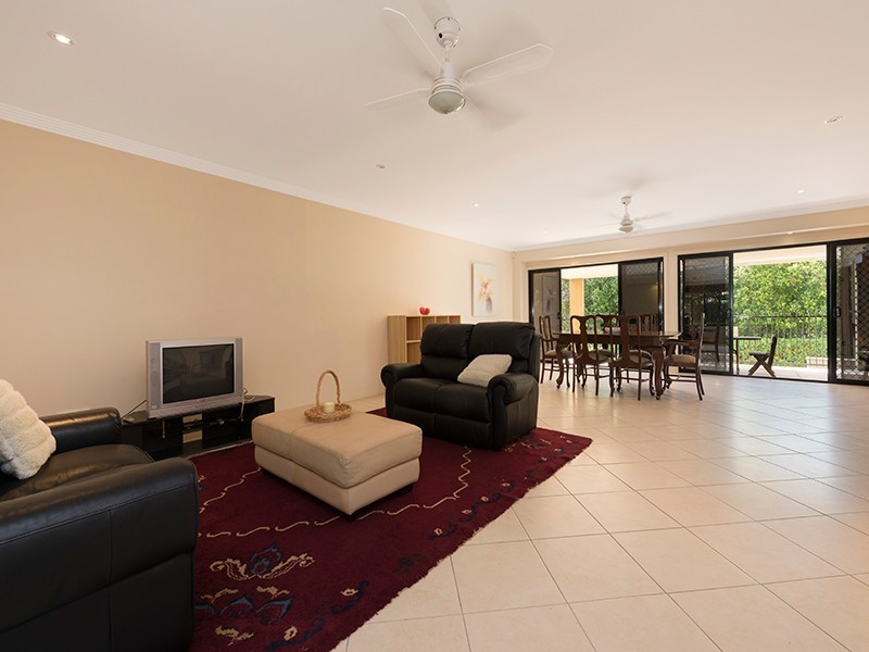 23 Saunders Place, Wynnum QLD 4178