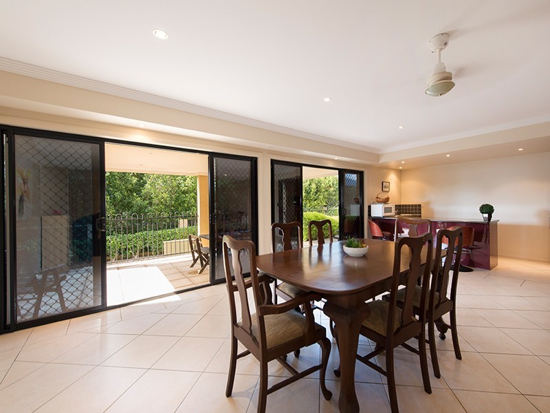 23 Saunders Place, Wynnum QLD 4178
