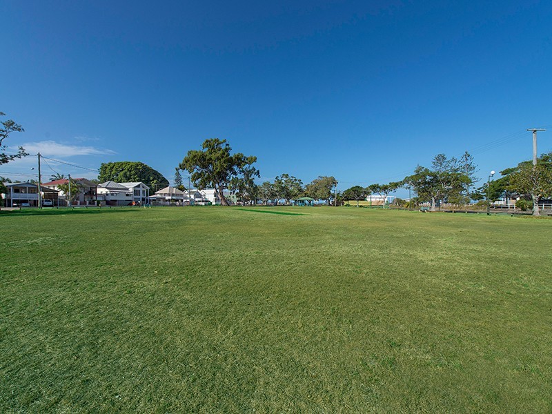 2 of 15 Fox Street, Wynnum QLD 4178