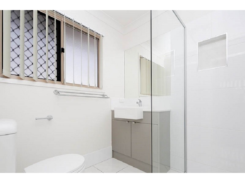 3 Radford Road, Manly West QLD 4179