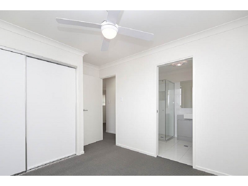 3 Radford Road, Manly West QLD 4179