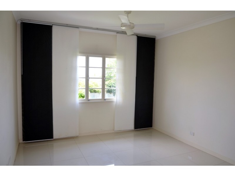 12 Stannard Road, Manly West QLD 4179