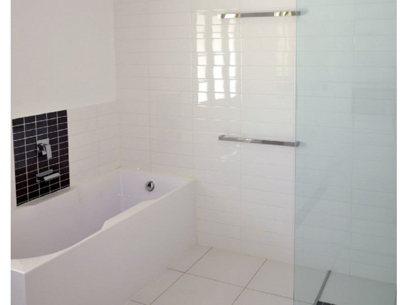 12 Stannard Road, Manly West QLD 4179