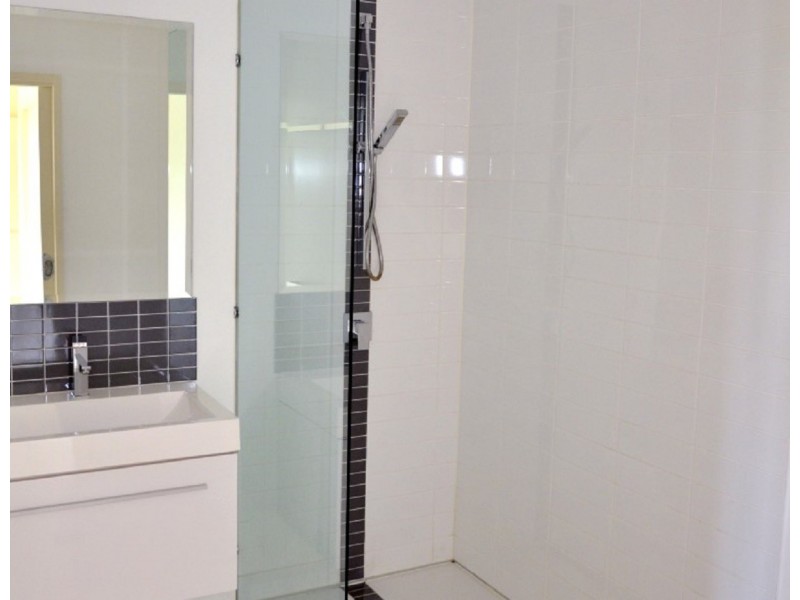 12 Stannard Road, Manly West QLD 4179