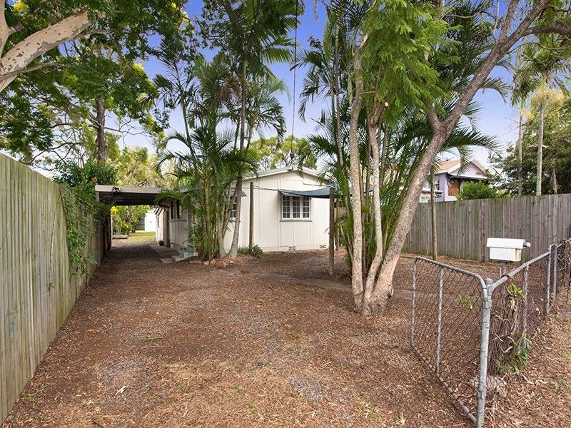 100 West Avenue, Wynnum QLD 4178