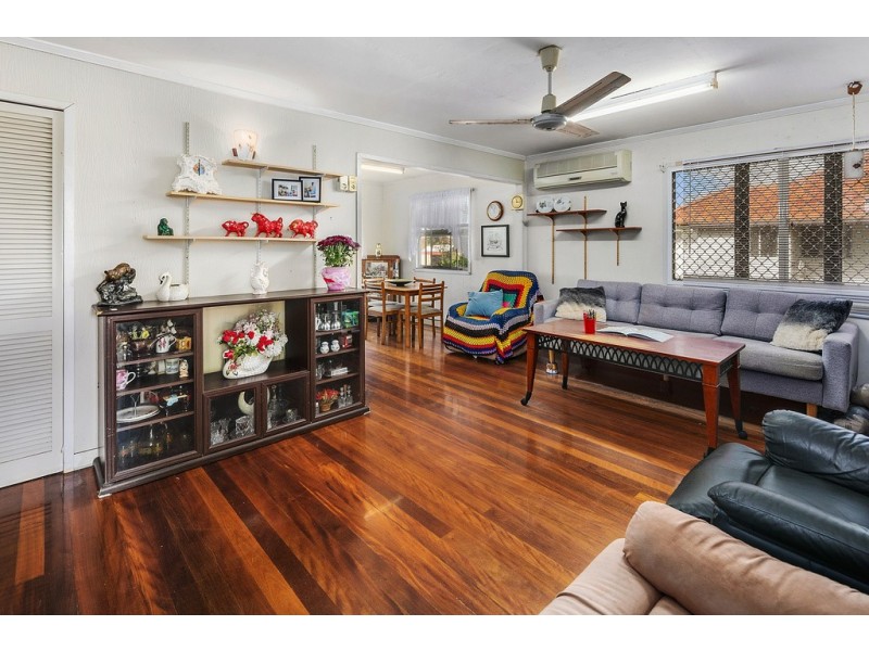 47 Gwynne Street, Wynnum West QLD 4178