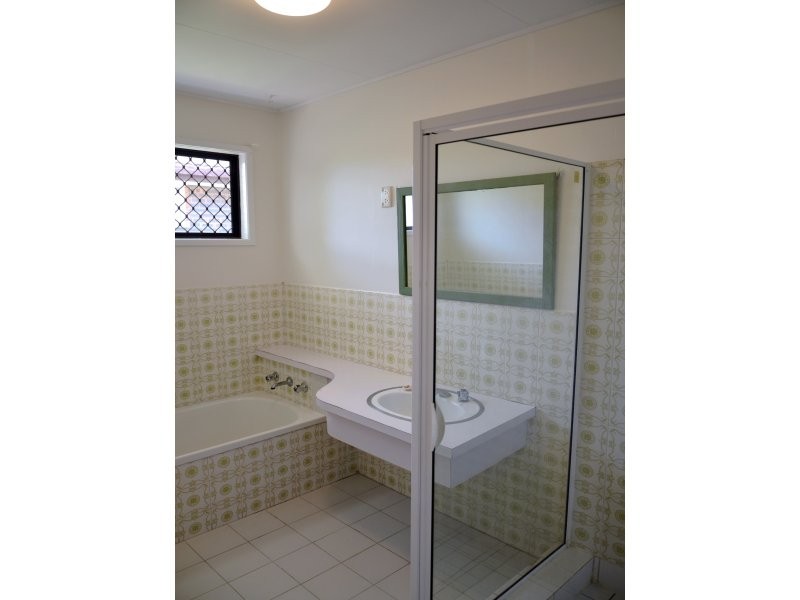 23 Gateway Street, Wynnum QLD 4178