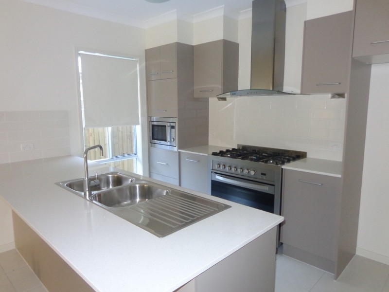 60 Haig Street, Wynnum QLD 4178