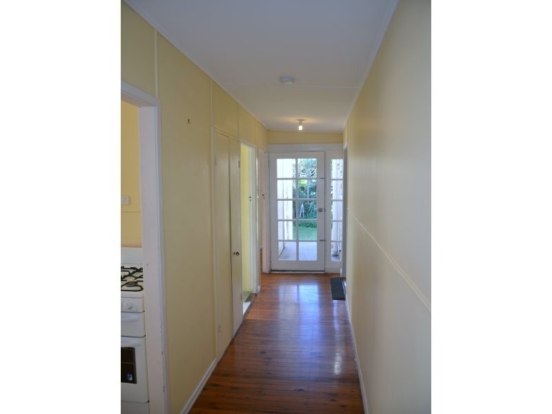 2/44 Grattan Terrace, Wynnum QLD 4178