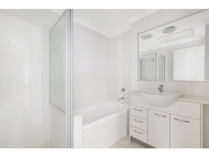 19/110 Lexey Crescent, Wakerley QLD 4154