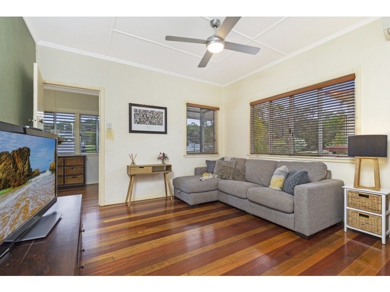 140 Kamarin Street, Manly West QLD 4179