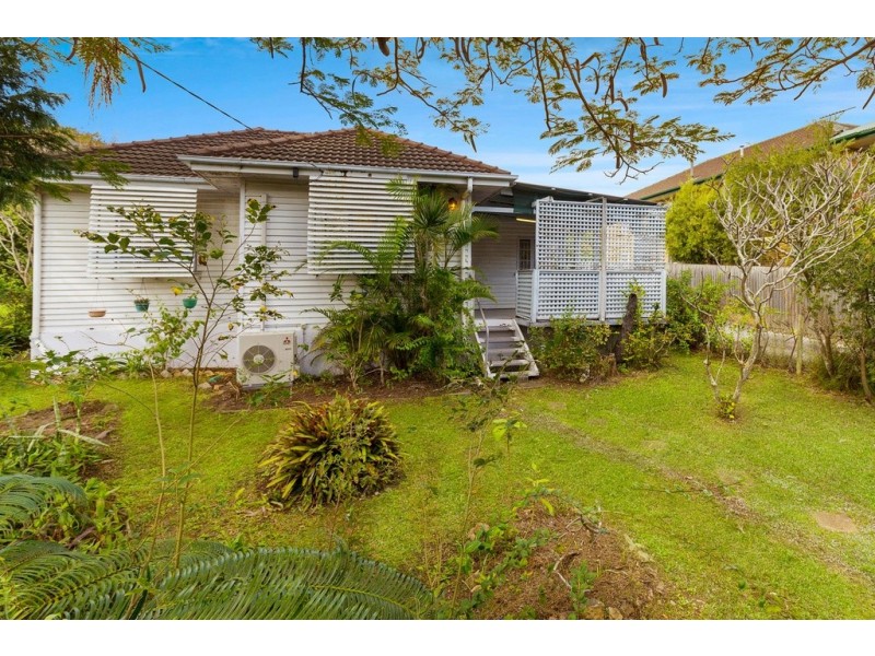 32 Jellicoe Street, Manly West QLD 4179