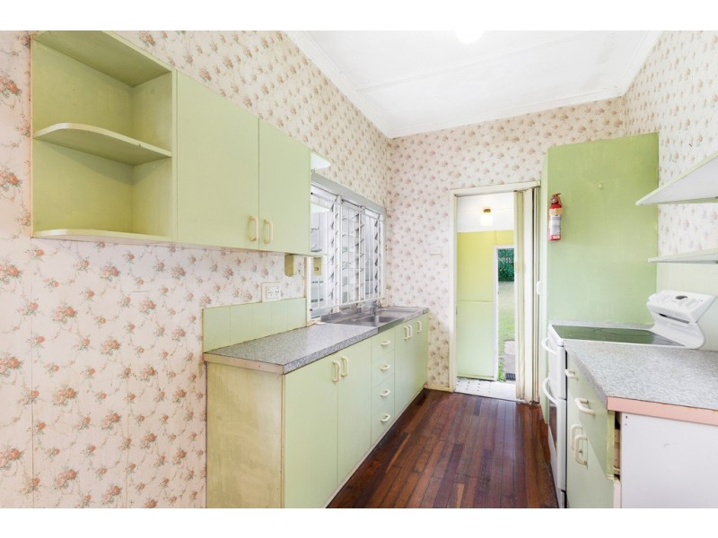 32 Jellicoe Street, Manly West QLD 4179