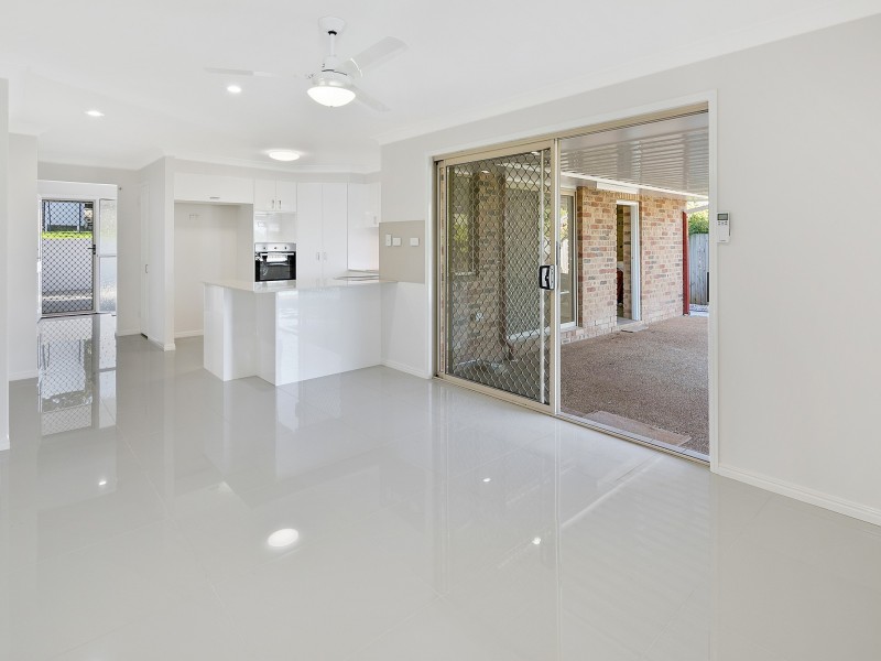 26 Network Drive, Wynnum West QLD 4178