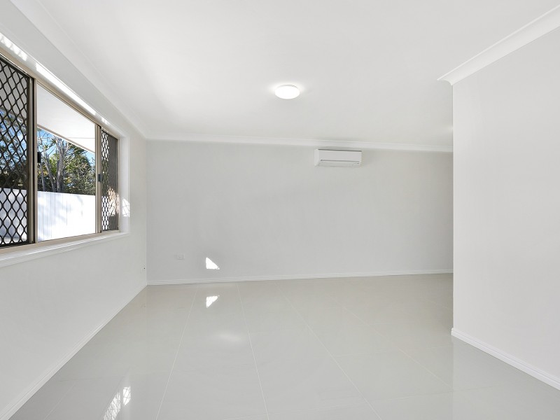 26 Network Drive, Wynnum West QLD 4178