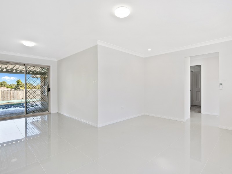 26 Network Drive, Wynnum West QLD 4178