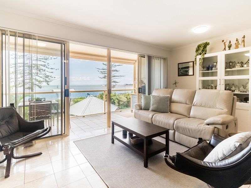 3/61 Waterloo Esplanade, Wynnum QLD 4178