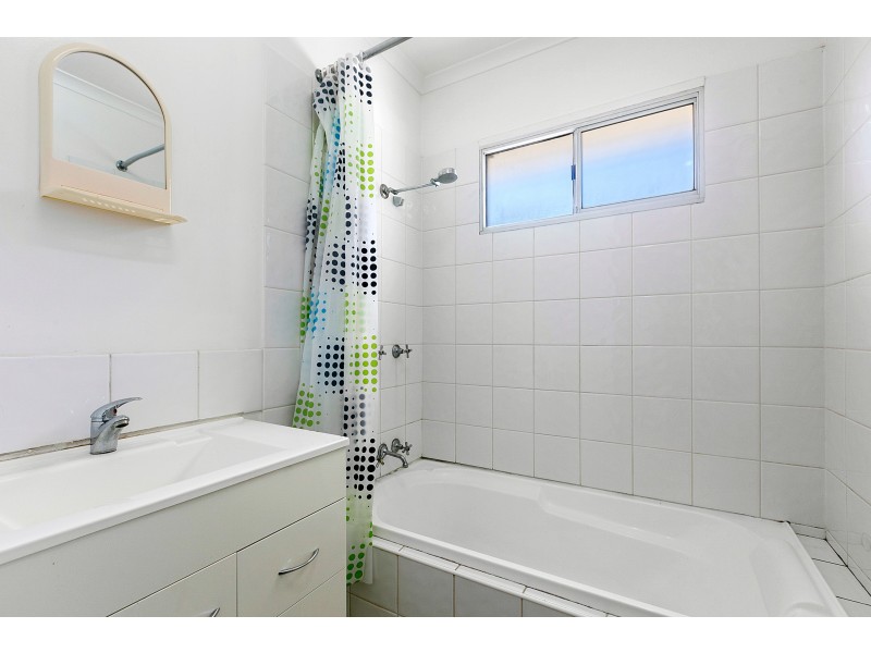 49 Claymeade Street, Wynnum QLD 4178
