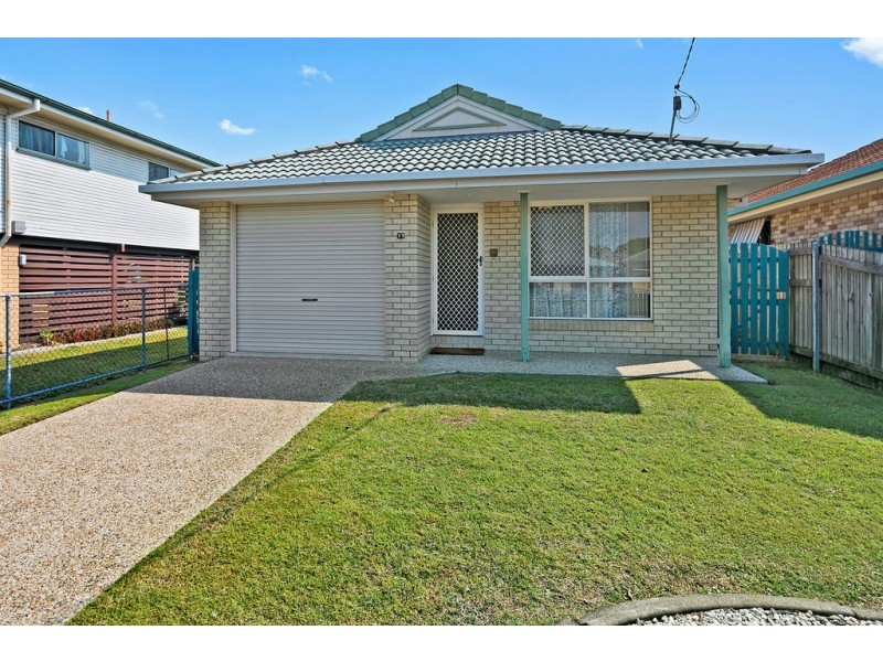 19 Davidson Street, Wynnum QLD 4178