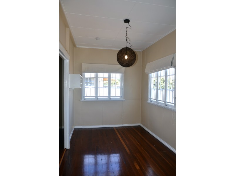 60 Besham Parade, Wynnum QLD 4178