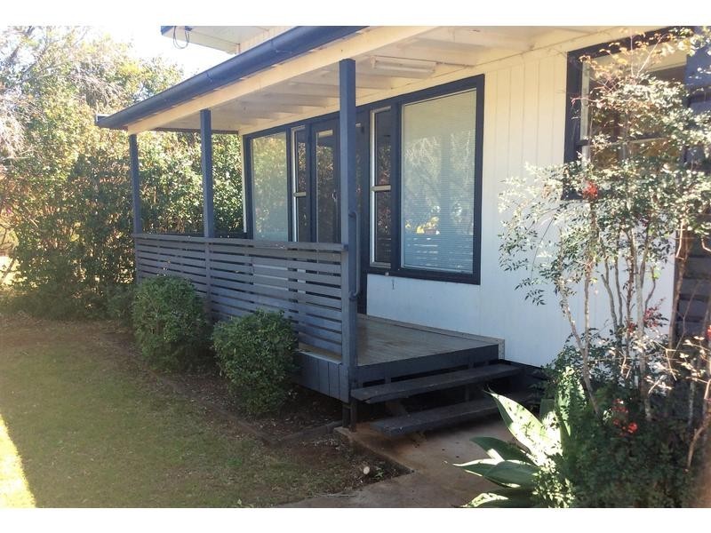 2 Barron Street, Wellington Point QLD 4160