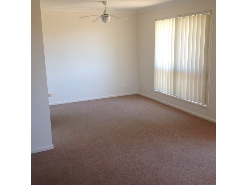 24 Mackerel Street, Manly West QLD 4179