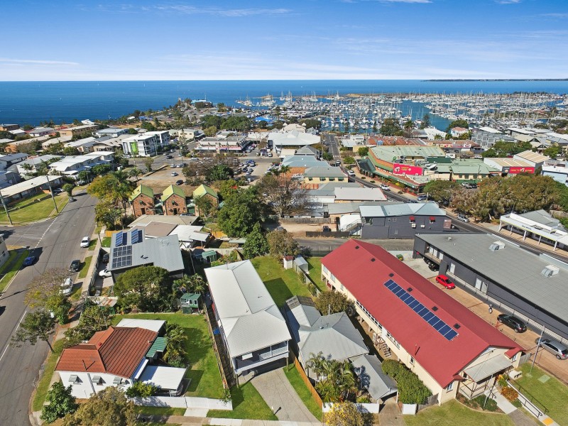 182 Melville Terrace, Manly QLD 4179