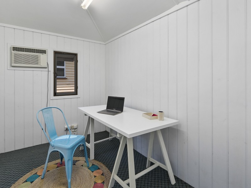 182 Melville Terrace, Manly QLD 4179