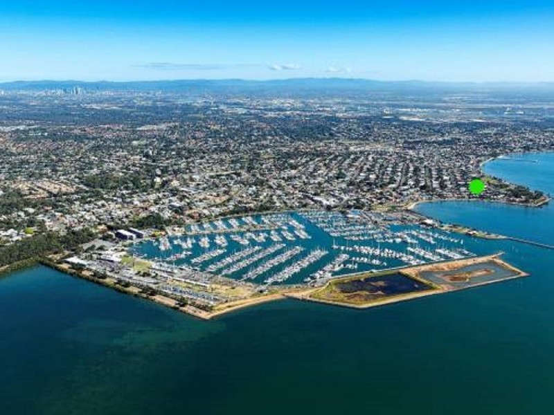 182 Melville Terrace, Manly QLD 4179